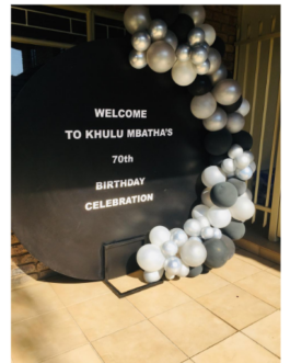 Welcome Board Garland