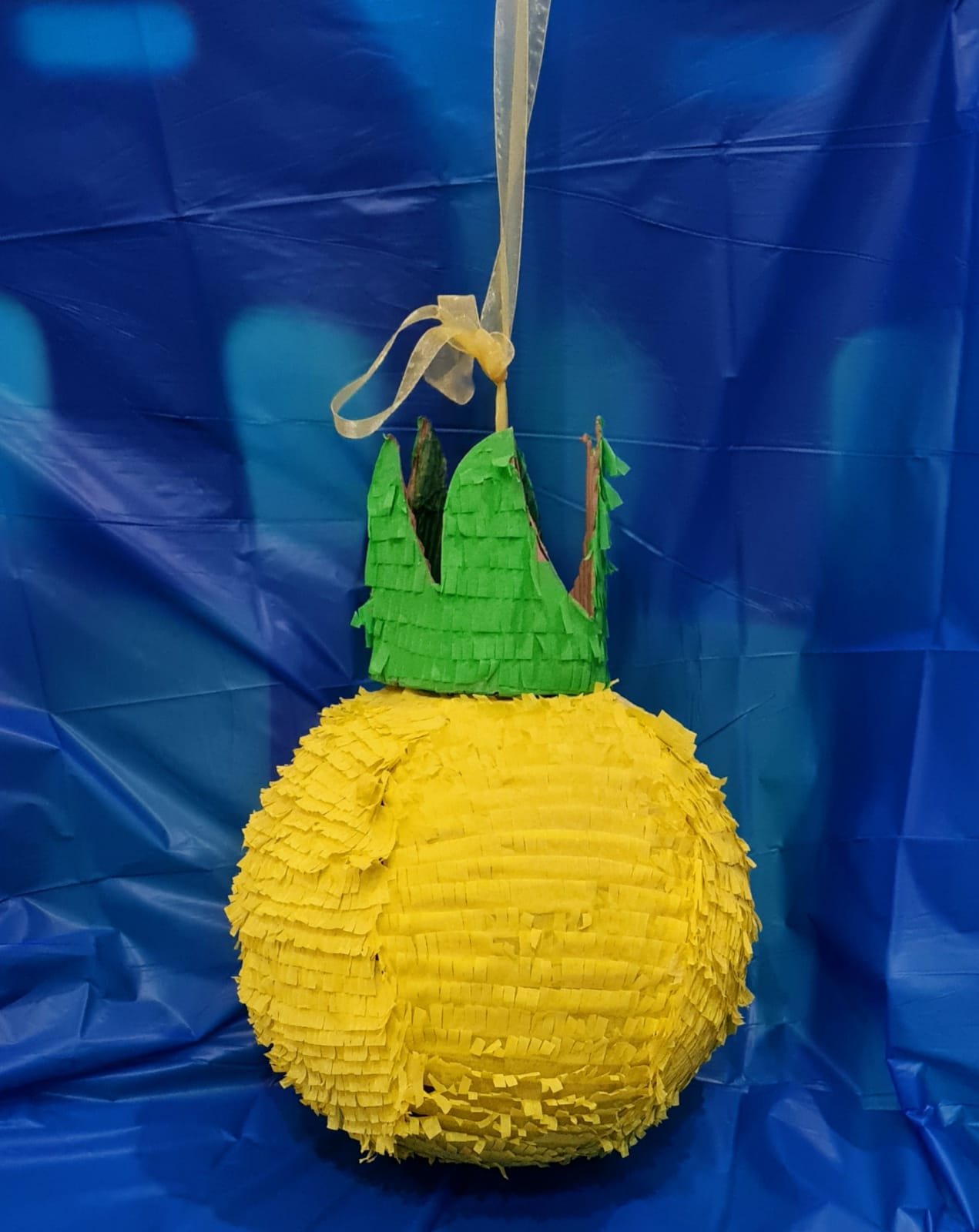 Variatas Pineapple Piñata